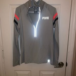 PINK VICTORIA’S SECRET GREY ULTIMATE JACKET